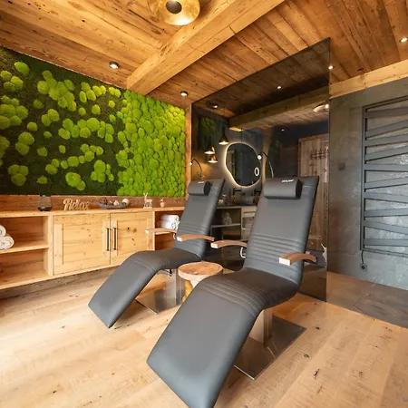 Highking Gruenegg * Dienten am Hochkönig