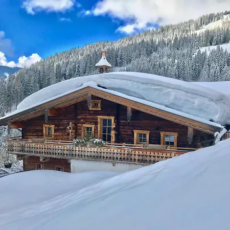 Highking Gruenegg Horská chata